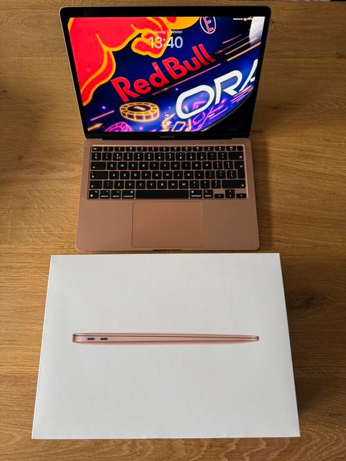 Zeer nette Apple MacBook Air (8CPU8GPU16GB1TB) te koop