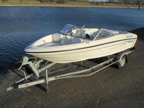 Zeer nette Bayliner 175 Bowrider speedboot uit 2008