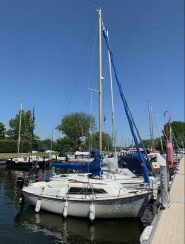 Zeer nette Beneteau forban MK2 Kajuitzeilboot