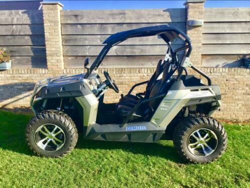 Zeer nette cf moto 625 CC 4X4 buggy toop nieuwe banden 2011