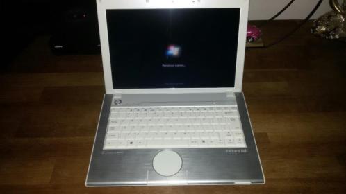 Zeer nette en complete laptop, 12.1inch led, 4Gb ram etc.