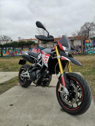 Zeer nette en stoere Aprilia Dorsoduro 750 (bouwjaar 2014)