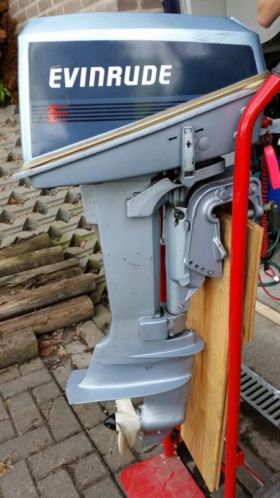 Zeer nette Evinrude 8 pk 2takt kortstaart