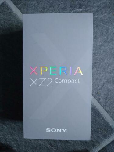 Zeer nette (gebruikte) Sony Xperia XZ2 compact. Zwart