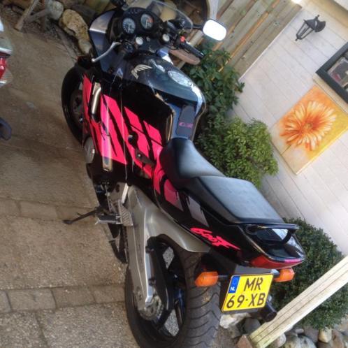 Zeer nette Honda cbr 600 f2 te koop