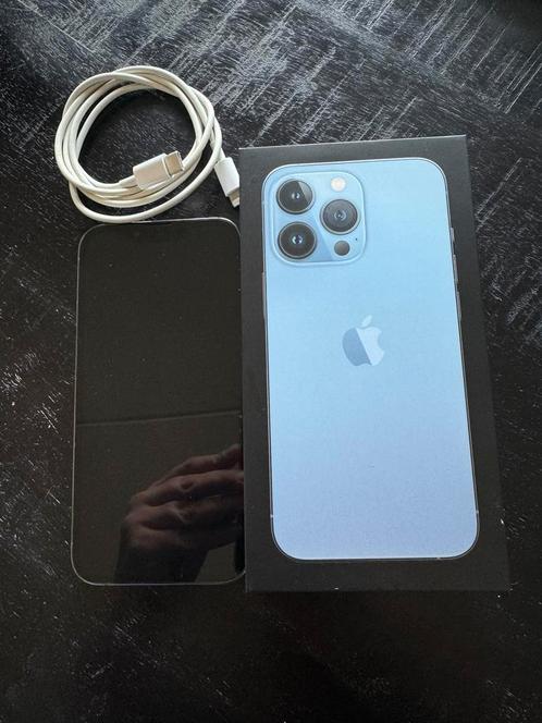 Zeer nette iPhone 13 Pro 128 GB Sierra Blue