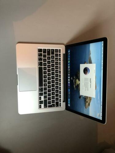 Zeer nette MacBook Pro 2015 13 256ssd 1 jaar garantie