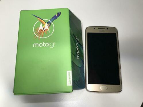 Zeer nette Motorola G5 Fine Gold 16Gb dual sim KRASLOOS