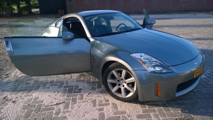 Zeer nette Nissan 350Z 3.5 V6 2003 Grijs