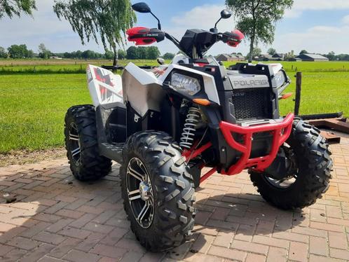 Zeer nette Polaris 1000cc Geschikt voor touren in de zomer.