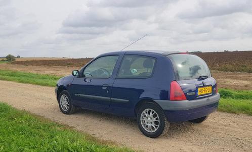 Zeer nette Renault Clio 1.2. bj. 2000. 147.800 km NAP