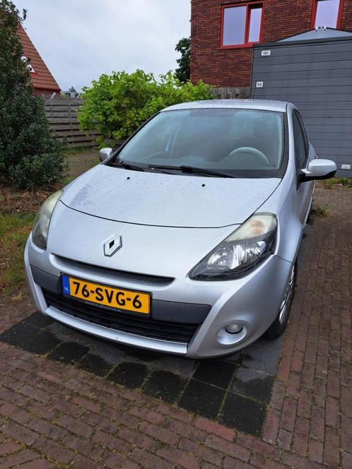 ZEER NETTE RENAULT CLIO UIT DEC. 2011 TE KOOP