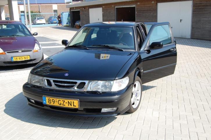 Zeer nette Saab 9-3 2.0 T 2001 Zwart goed onderhouden