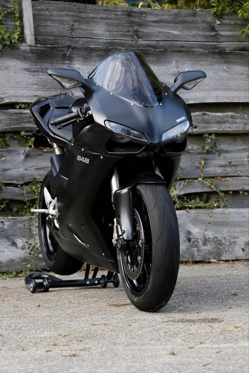 Zeer nette staat van 2e eigenaar Ducati848 stealth black