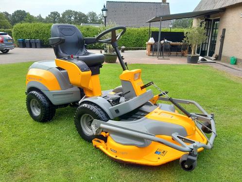 Zeer nette Stiga Park Pro 16 4WD frontmaaier