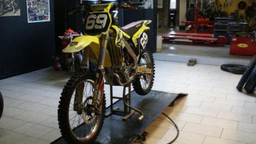 Zeer nette Suzuki RMZ250 2009 