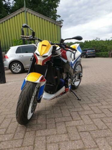 Zeer nette unieke Suzuki GSX-R 1000 streetfighter