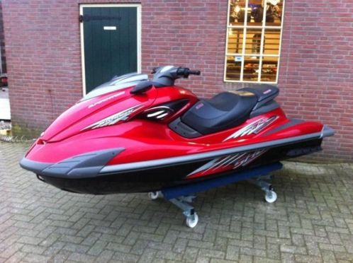 Zeer nette Yamaha Waverunner FZS - 3 zits met 50 vaaruren