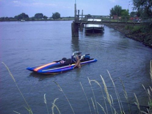 Zeer unieke powerboat uit Californi 