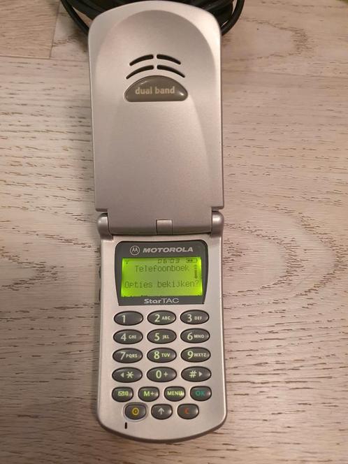 Zeer zeldzame Motorola StarTAC retro vintage gsm