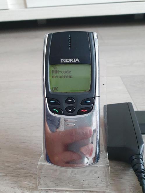 Zeer zeldzame Nokia 8810 metallic retro vintage gsm