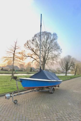zeilboot Flying Arrow Schakel  Suzuki 4 pk 4 takt