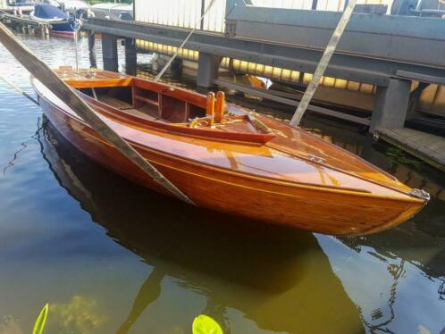 Zeilboot, houten BM gerestaureerd