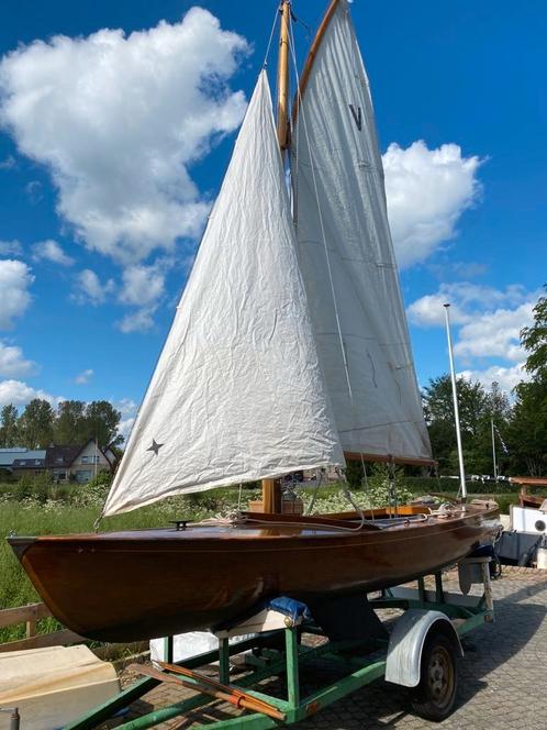 Zeilboot met trailer