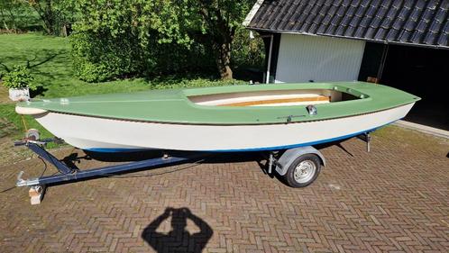 Zeilboot - open - Spanker - met boottrailer en BB-motor