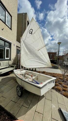 Zeilboot optimist compleet dekzeil kussens en met looptraile