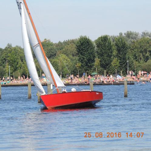 Zeilboot quotSchakelquot Nr 840 inkl. Trailer.