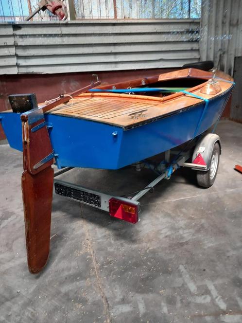 Zeilboot schakel incl boot trailer en buitenboord motor