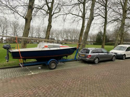 Zeilboot serry yrris 4 pk yamaha met kantel trailer