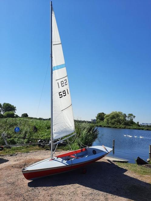 zeilboot Streaker, wegtrailer en toebehoren