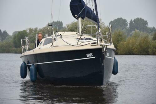 Zeilboot Sun Flyer 26 6 personen inboard dieselmotor