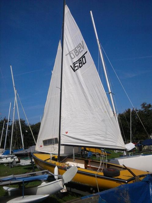 Zeilboot Vitessa 580 met rvs kanteltrailer