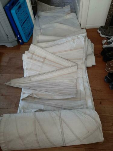 Zeildoek met zak van zeilmakerij de Vries uit Grouw