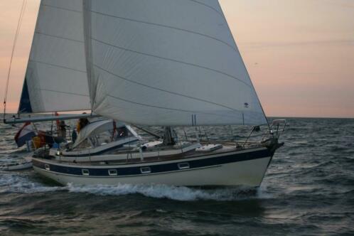 Zeilen Hallberg Rassy 382