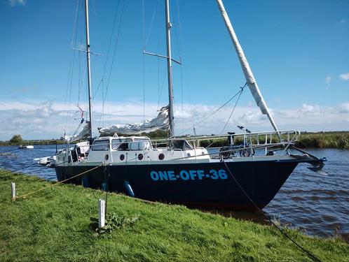 Zeiljacht 11m ,cortenstaal romp en ophaalbaar kielmidzwaard