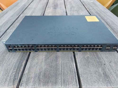 Zgan Cisco WS-C2960X-48TS-L-switch