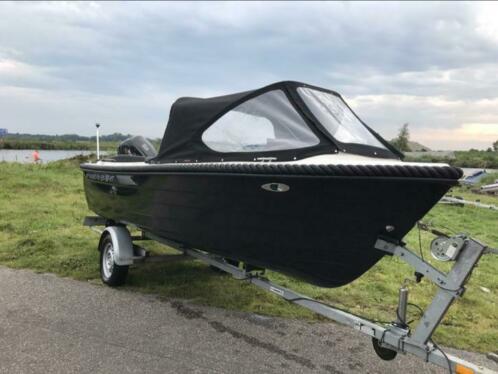 Zgan luxe Admiraal 470, Suzuki 30 pk powertrim en trailer 