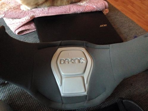 Z.g.a.n rozewit kite trapeze van Dakine. Maat XSS