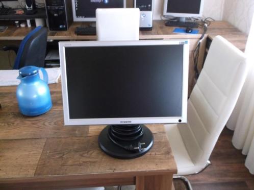 zgoh hanns,g lcd HG191A 19 inch beerdbeeld