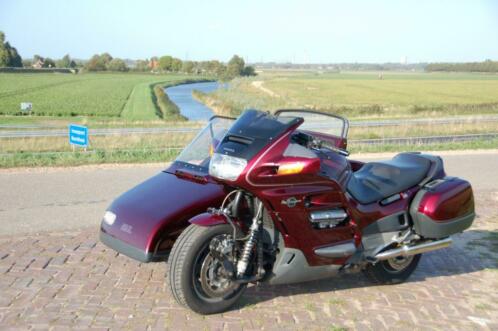 zijspan motor Honda Pan European met EML GT2001