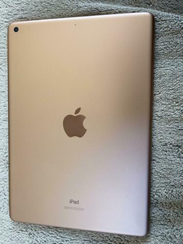 Zo goed als nieuw rosegold 32gb iPad 8e generatie 2020