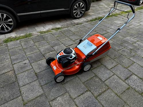 Zo goed als nieuwe Stihl benzine grasmaaier te koop