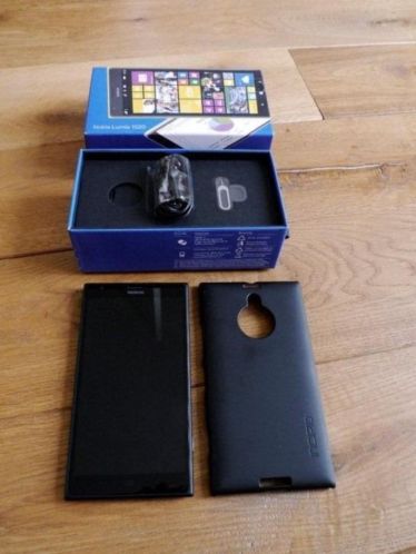 Zo goed als nieuwe zwarte Nokia Lumia 1520