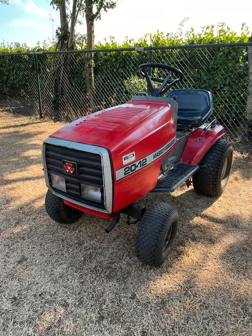 Zo uit het werk Massey Ferguson 20-12 tuin tractor 12pk