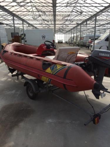 Zodiac Futura met stuur ,Yamaha 8pk inclusief Pega trailer