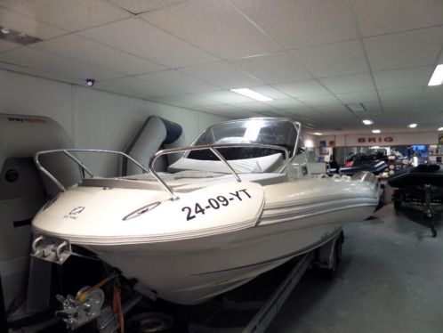 Zodiac n-Zo 700 RIB met slaapcabine amp N-Zo 680